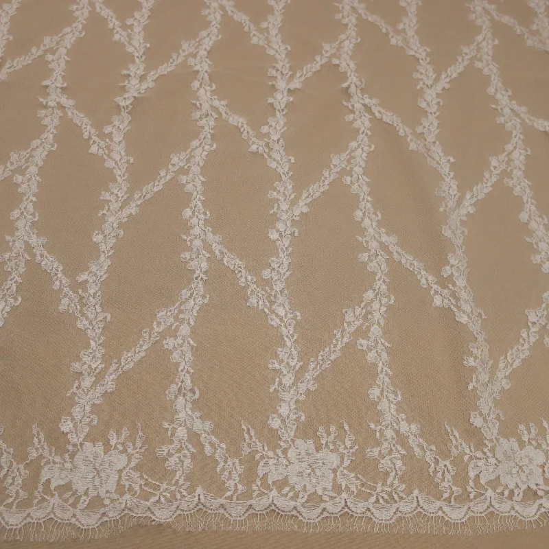 Special Discount Off White Floral Double Scalloped Chantilly Lace