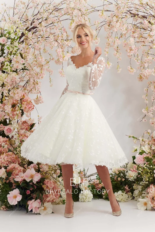 Final Markdown V-neck Long Sleeves Lace Vintage Tea Length Open Back Bridal Dress