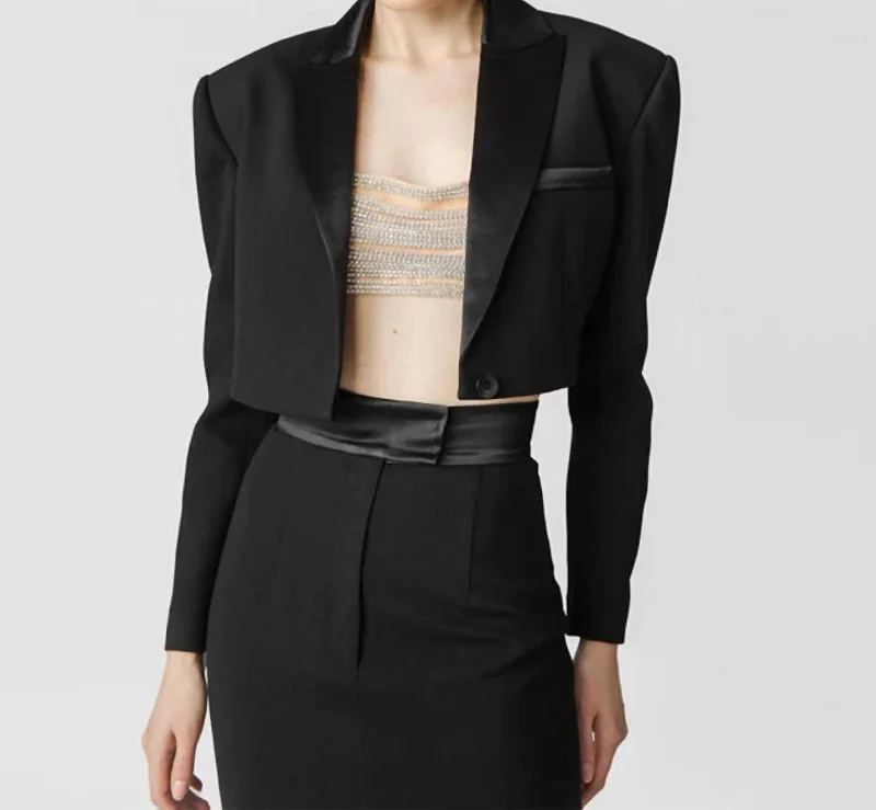 Massive Deals Indyah Blazer In Black