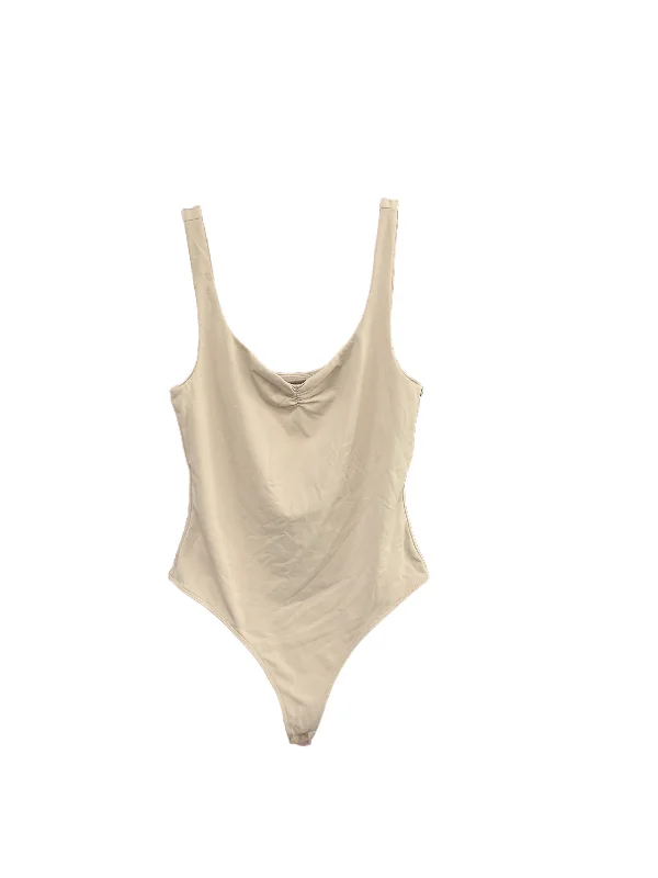 Online Only Tan Bodysuit Babaton, Size L