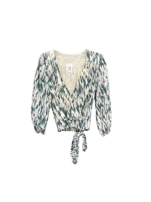 Epic Deals Top Long Sleeve By Evereve  Size: M