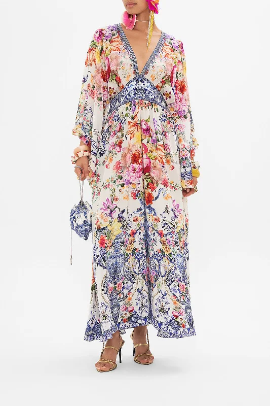 Incredible Offers WAISTED DRESS WITH KIMONO SLEEVE DUTCH IS LIFE