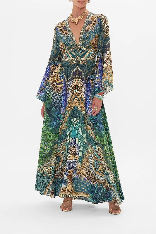 Can't Miss KIMONO SLEEVE DRESS WITH SHIRRING DETAIL FAN DANCE