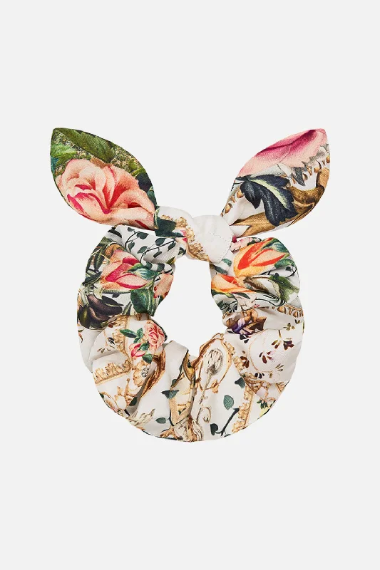 Seasonal Sale SCRUNCHIE RENAISSANCE ROMANCE