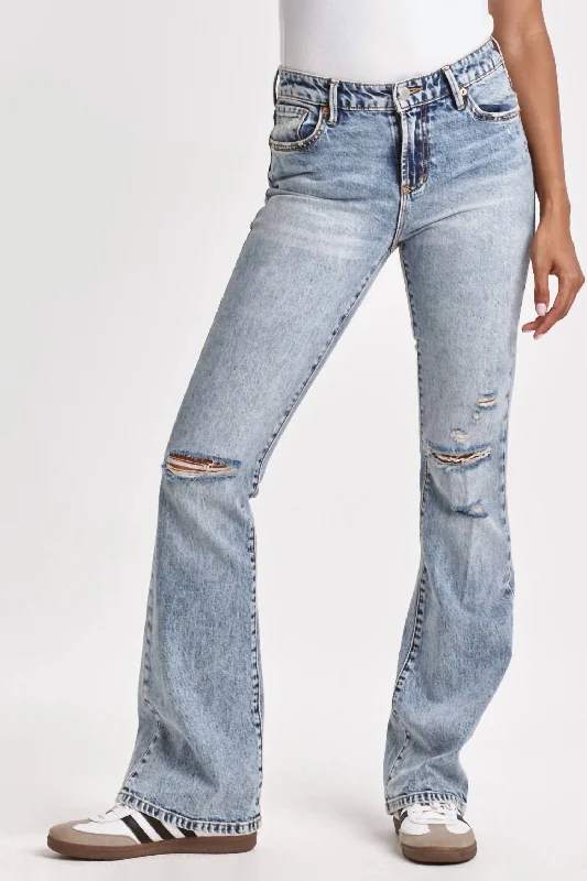 Grand Opening Sale Jaxtyn High Rise Bootcut Jean In Lena