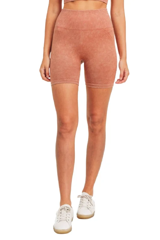 Weekend Special Mono B APH3183 Multi-Ribbed Mineral-Washed Seamless Shorts APH3183