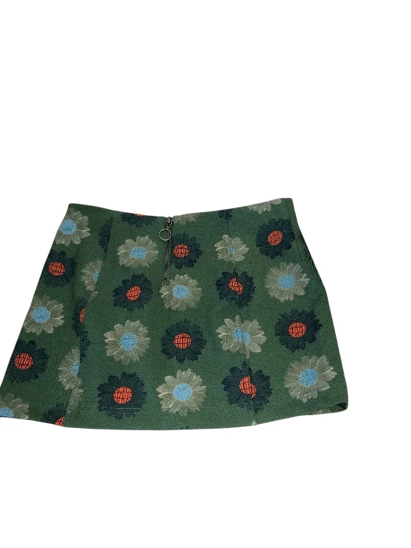 Online Only Urban Outfitters Women's Skirt Floral S